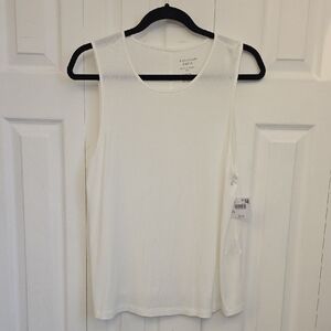 American Eagle Outfitters Classic White Tank Top